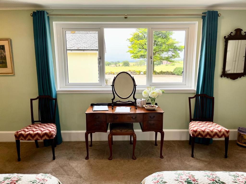 Whitehouse Bed and Breakfast Uplawmoor Exteriör bild